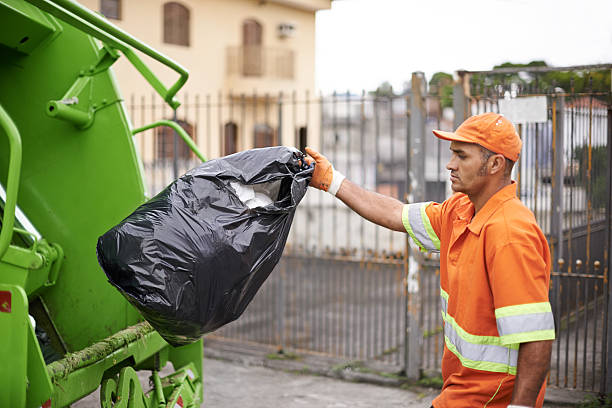Best Construction Debris Removal  in Lincolnshire, IL